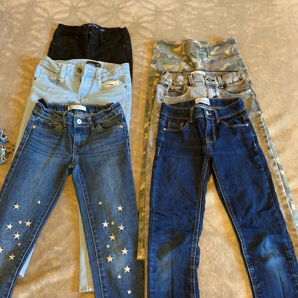 Girls Skinny Jeans 7/8 Bundle !!